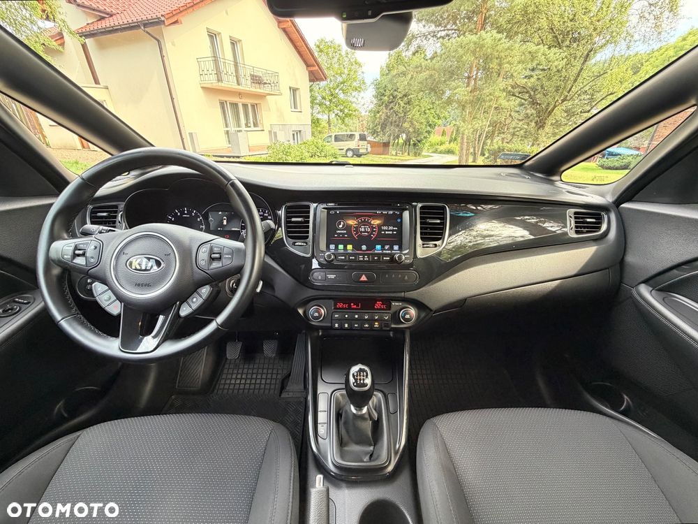 Kia Carens 2.0 GDI XL EU6 - 19