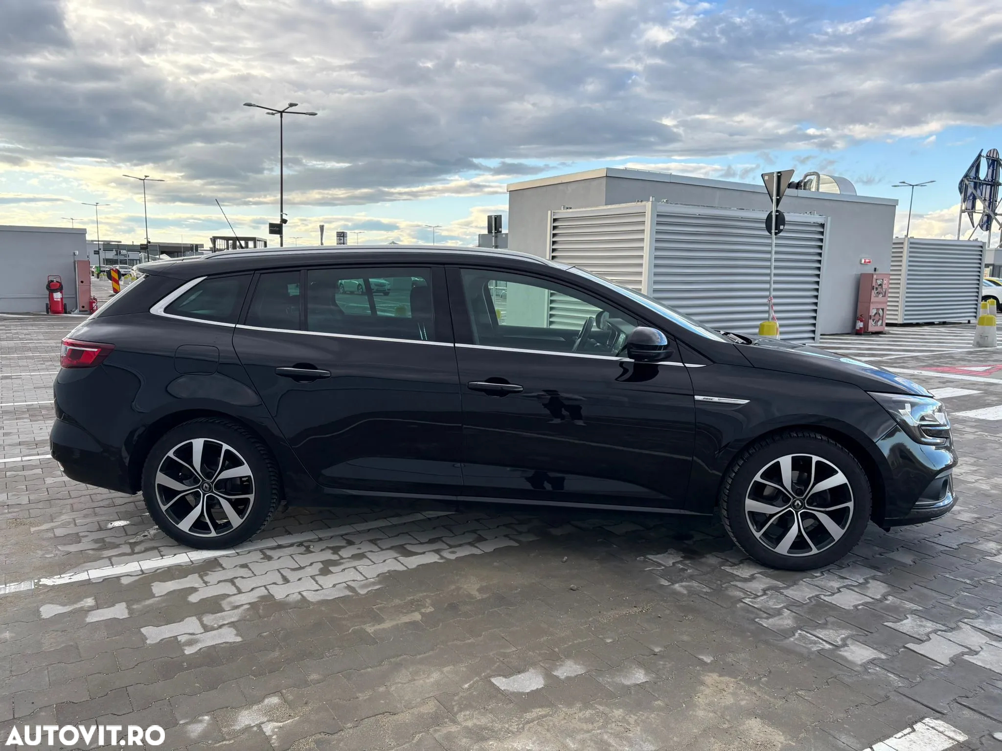 Renault Megane TCE 140 GPF Intens - 12