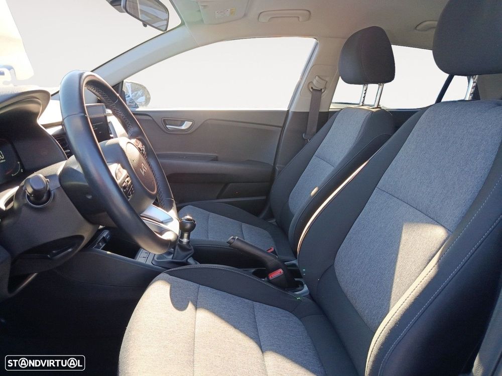 Kia Stonic 1.2 Dynamic - 9