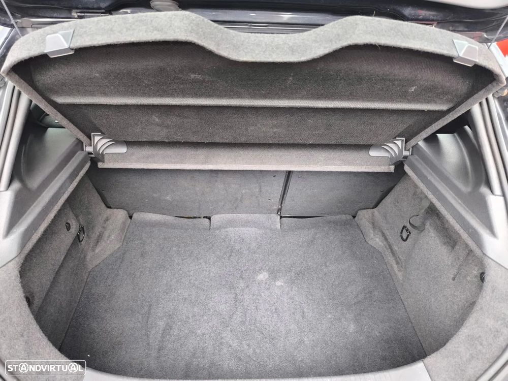 Opel Astra GTC 1.3 CDTI - 34