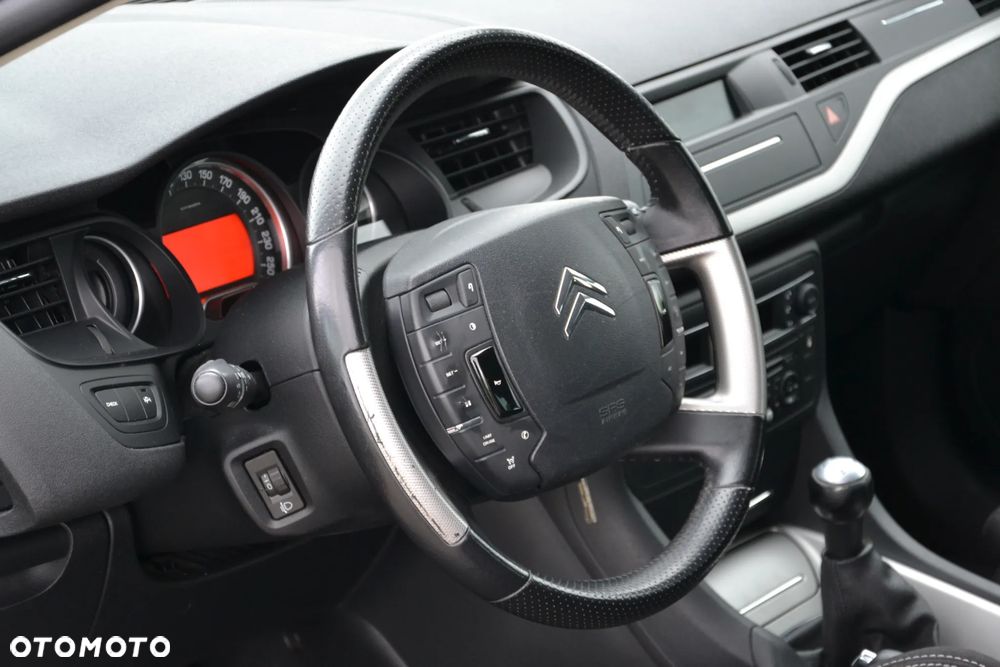 Citroën C5 1.8 16V Style - 2
