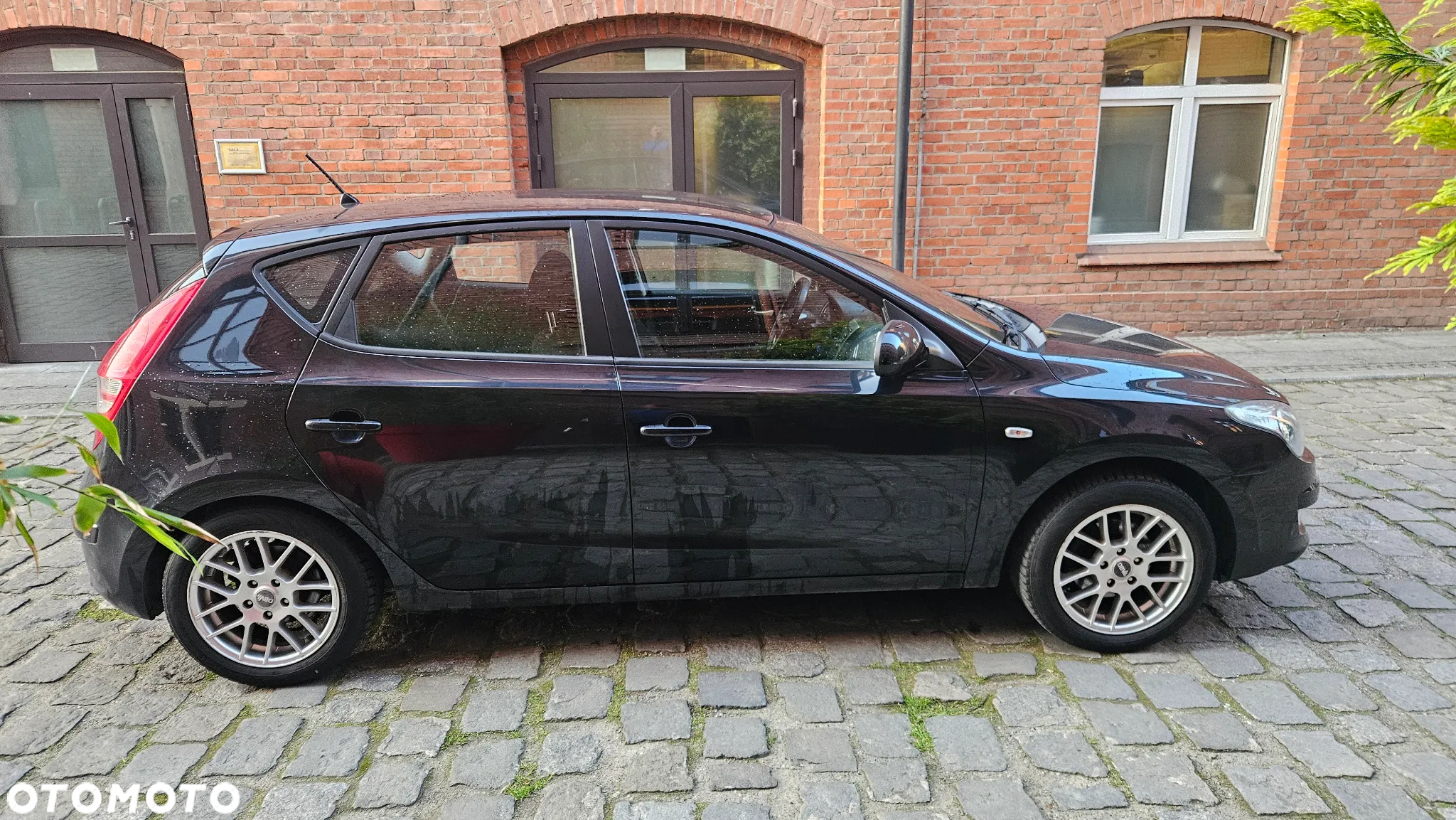 Hyundai i30 1.6 Premium - 11