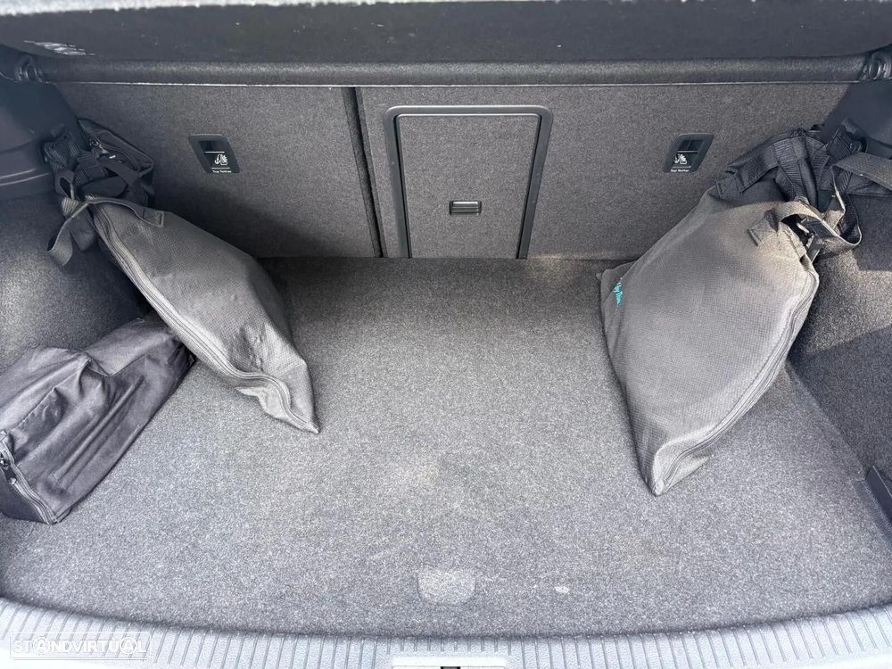 VW Golf 1.4 GTE Plug-in - 31