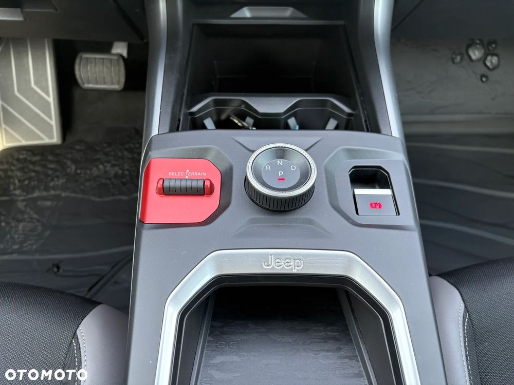 Jeep Compass 73.7kWh Altitude FWD - 18