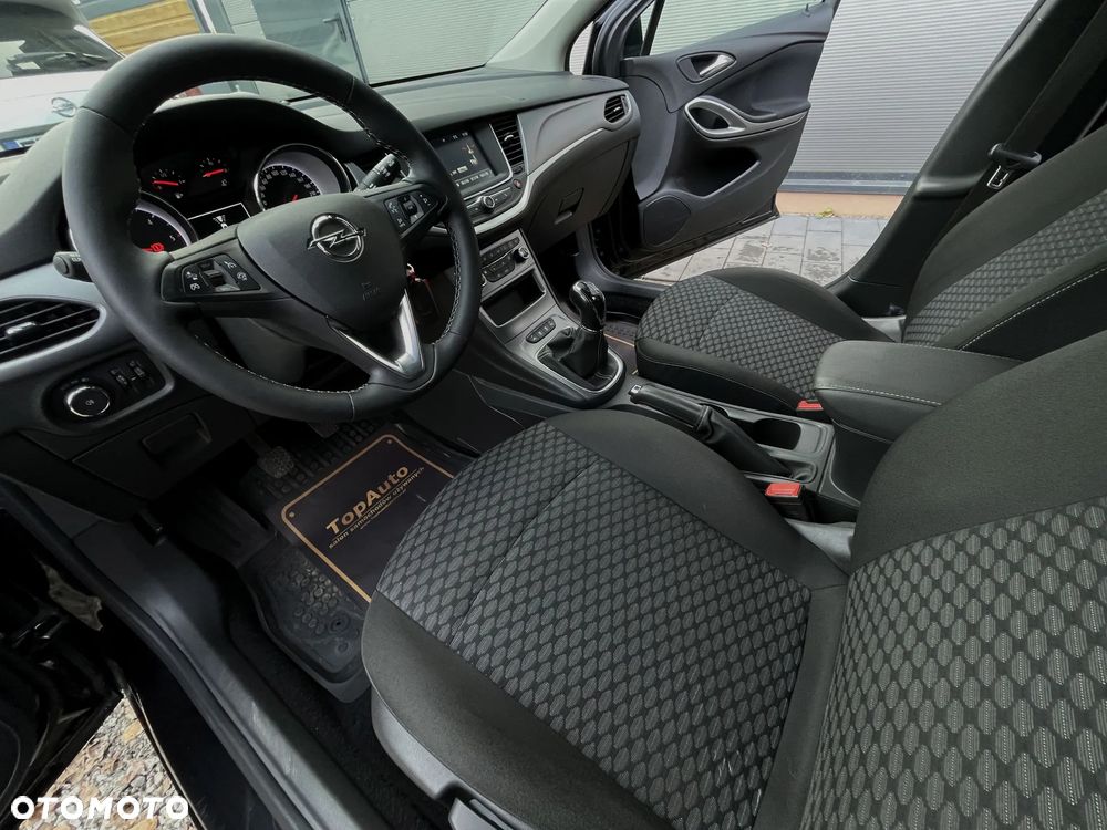 Opel Astra 1.6 D Start/Stop Dynamic - 19