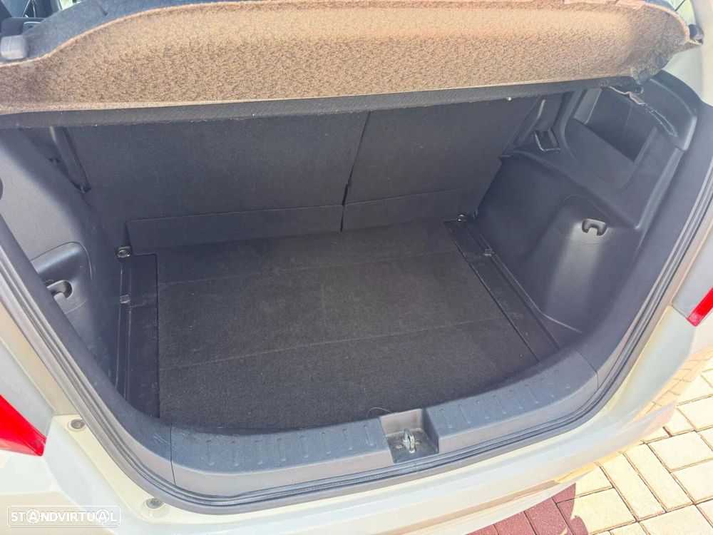 Honda Jazz 1.2 i-VTEC Trend J15 - 13
