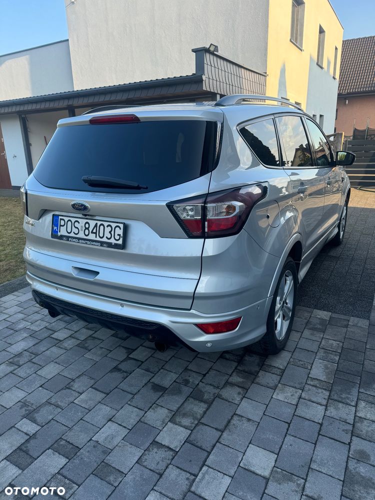 Ford Kuga 1.5 TDCi FWD ST-Line - 6