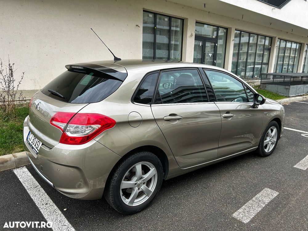 Citroën C4 1.6 HDI FAP Exclusive - 3