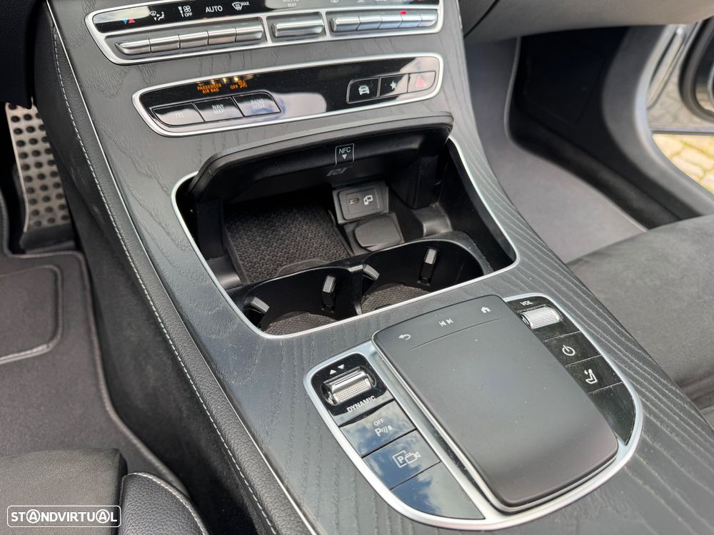 Mercedes-Benz E 300 de AMG Line - 29