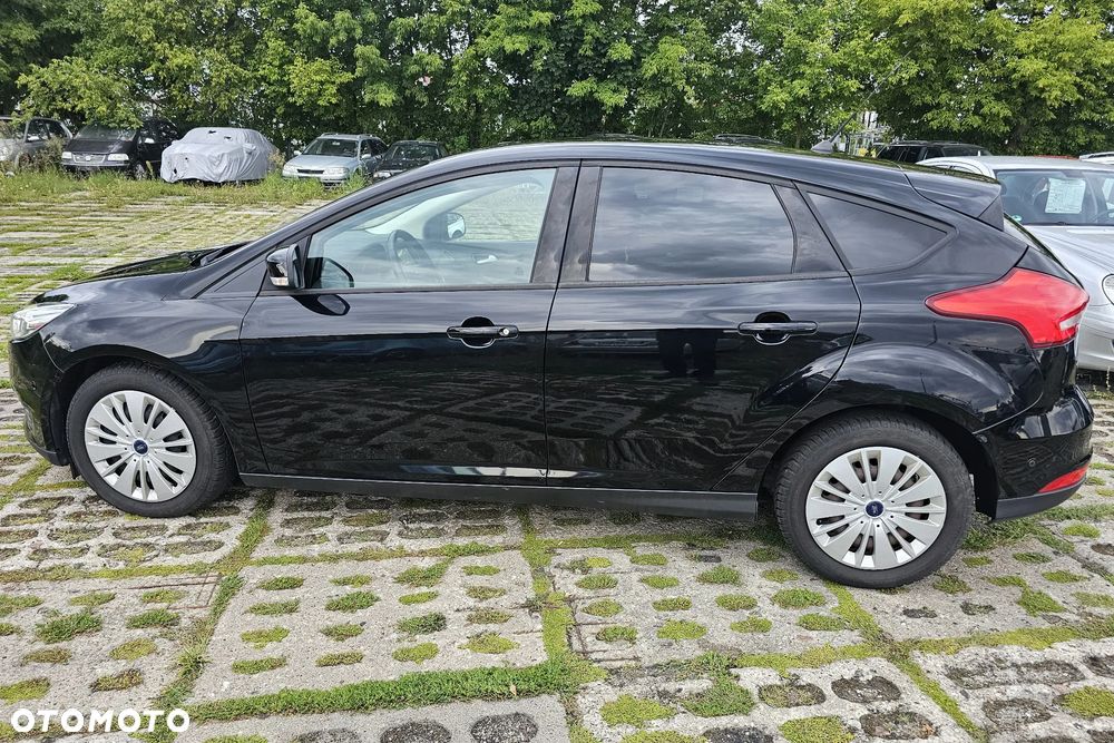 Ford Focus - 8