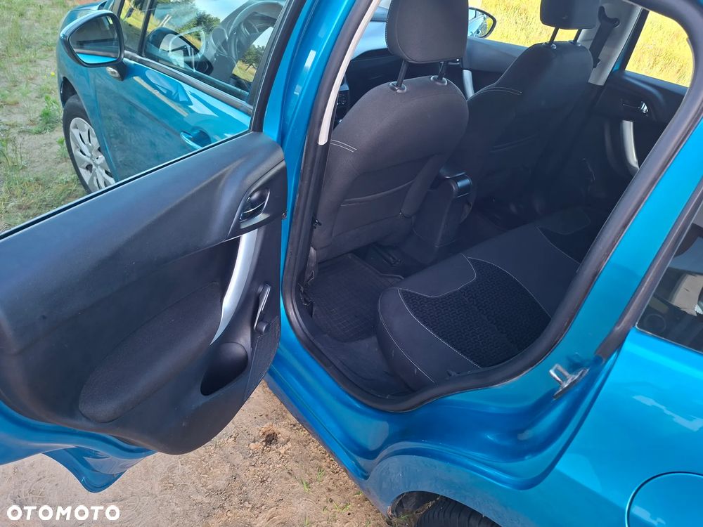 Citroën C3 1.4 HDi First - 11