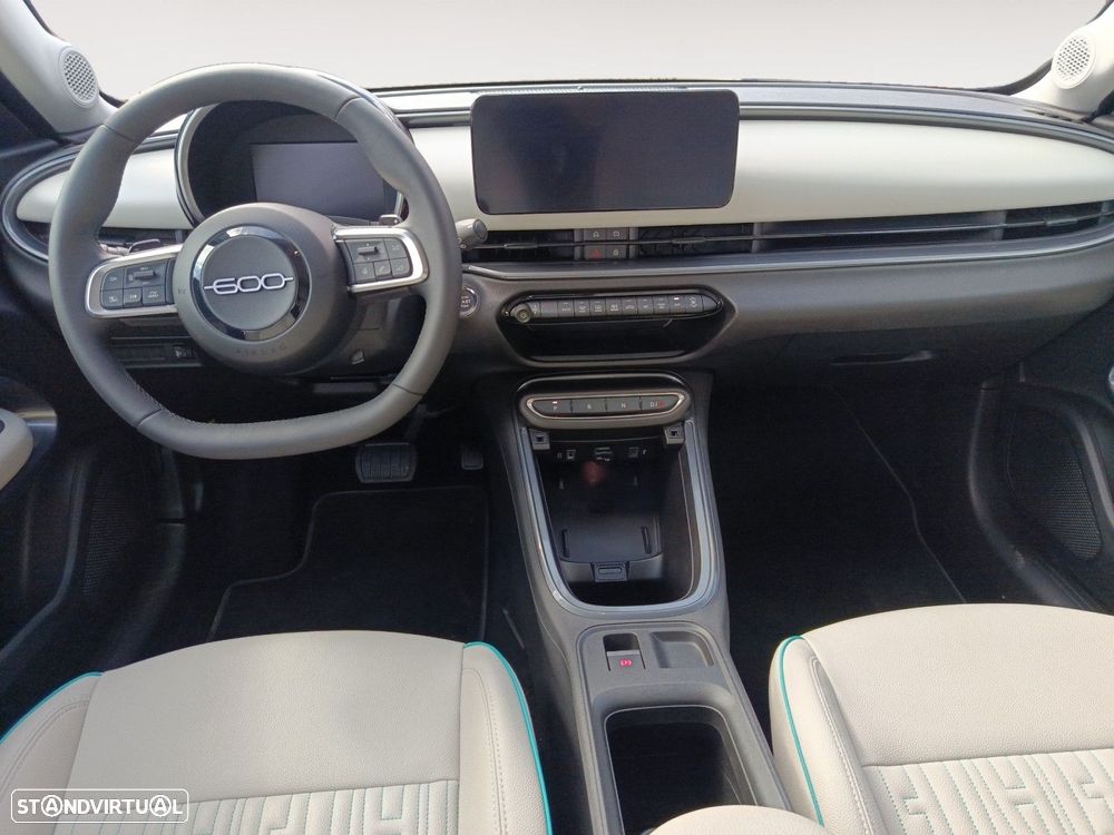 Fiat 600 1.2 Hybrid La Prima - 10