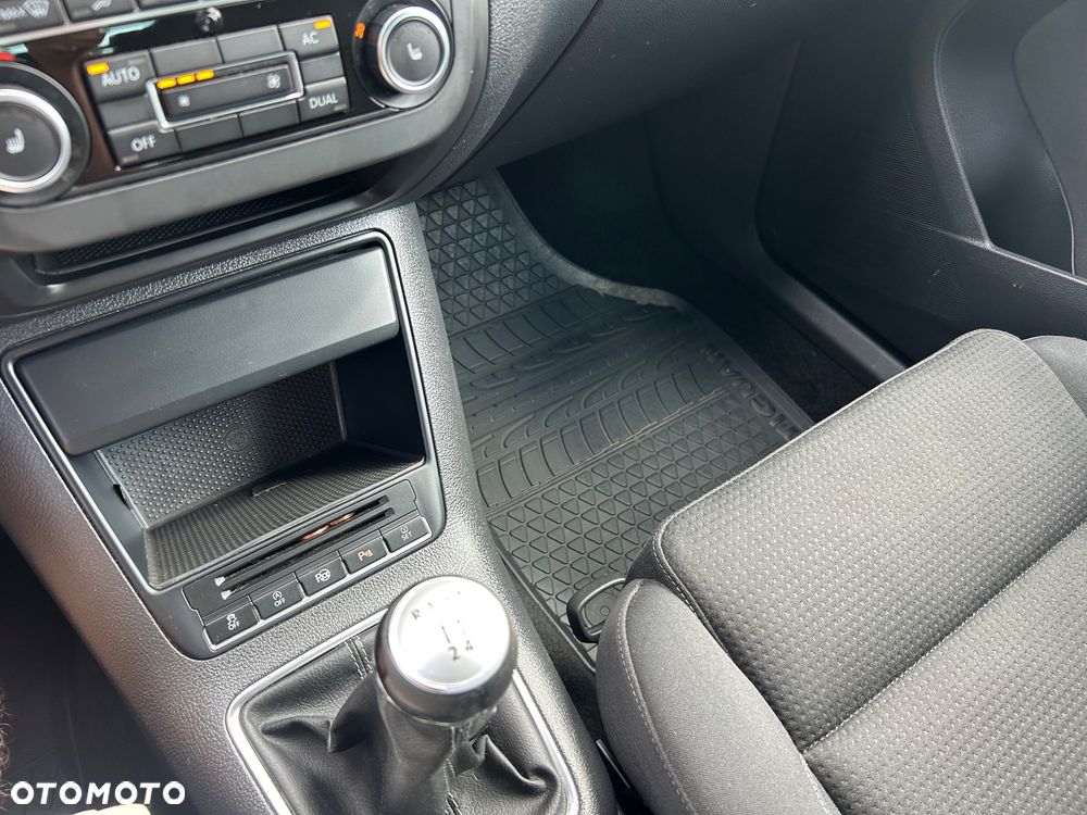Volkswagen Tiguan 2.0 TDI DPF BlueMotion Technology Exclusive - 17