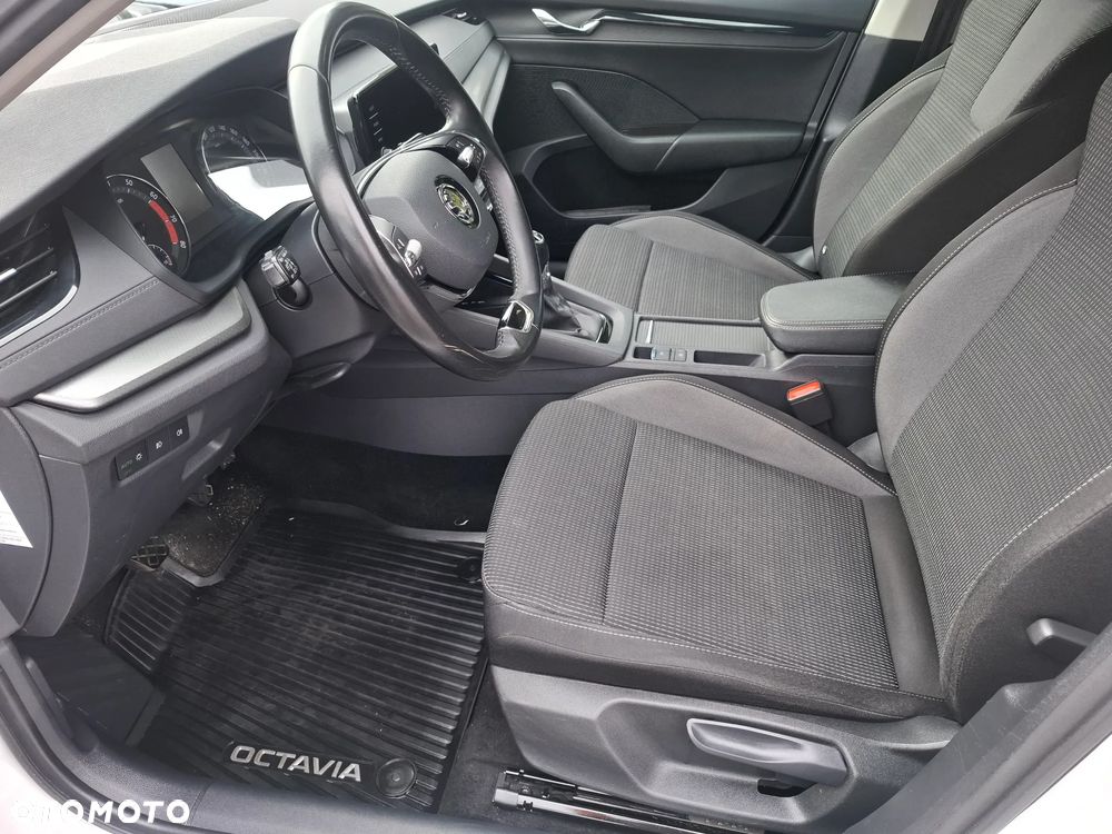Skoda Octavia 1.0 TSI Ambition - 17