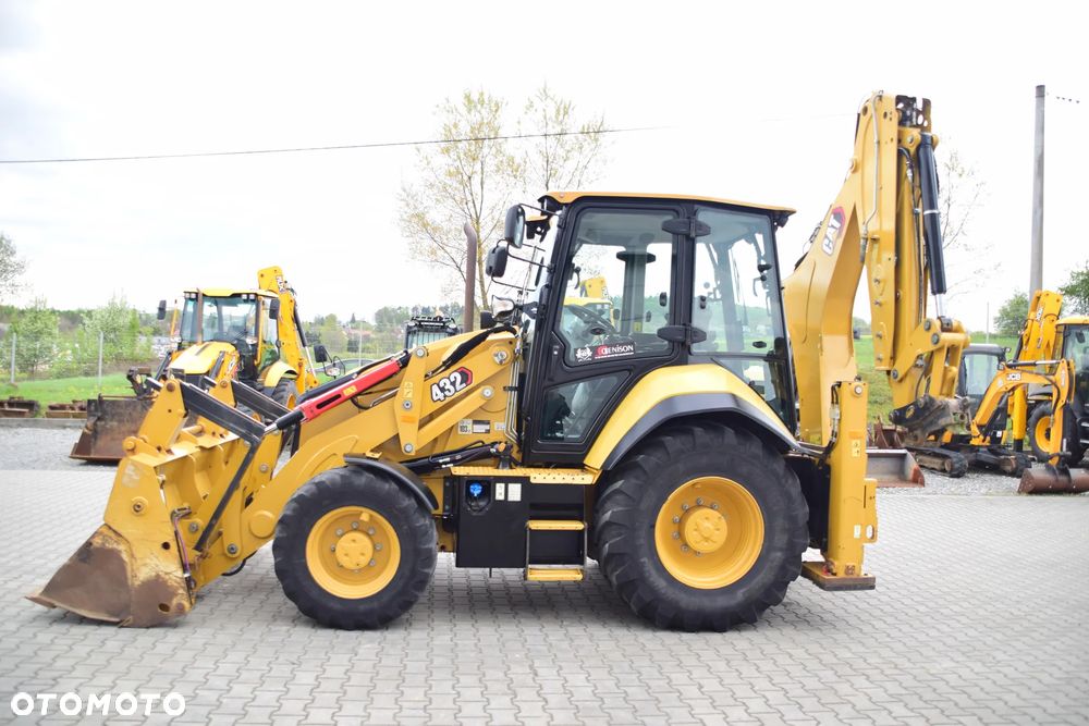Caterpillar 432 - 3