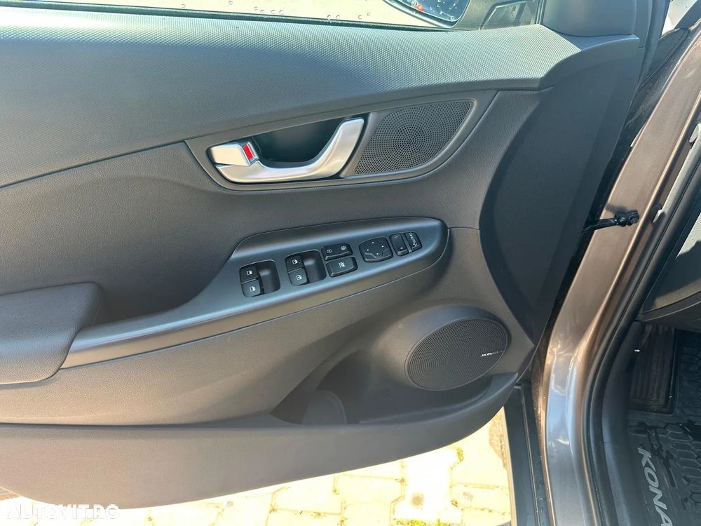 Hyundai KONA Electric 204CP Luxury - 17