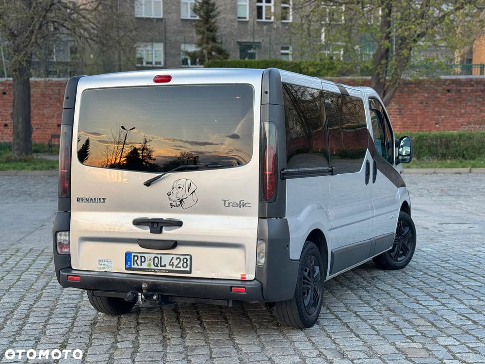 Renault Trafic 2.5 DCI 135 KM - 27