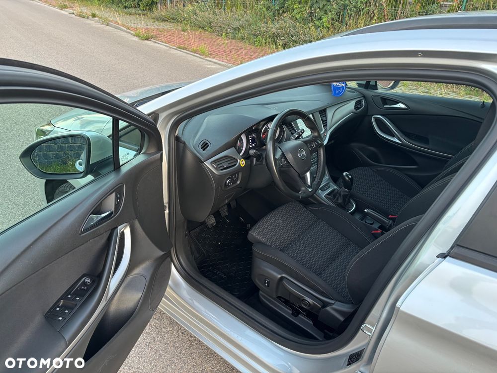 Opel Astra - 6