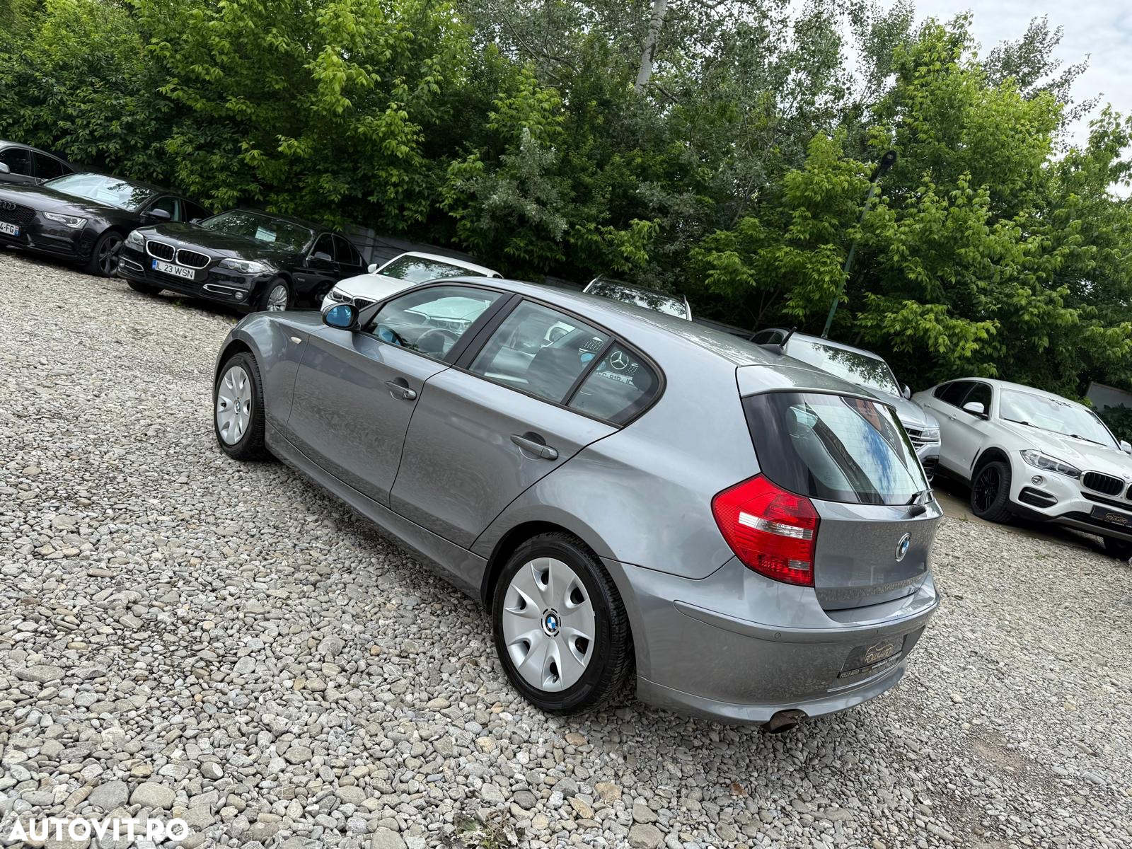 BMW Seria 1 116i - 29