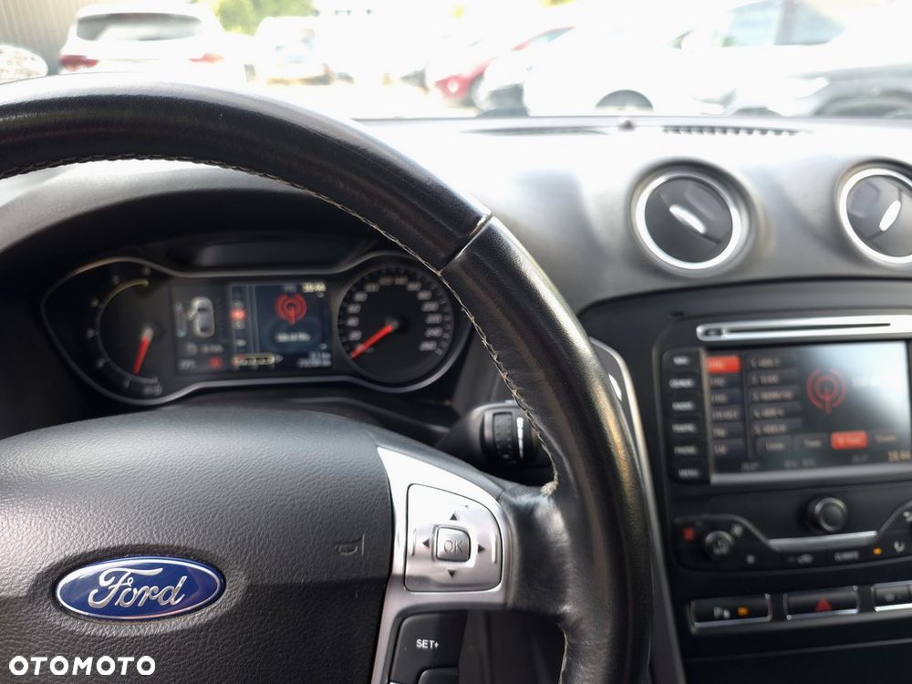 Ford Mondeo 2.0 TDCi Titanium - 24
