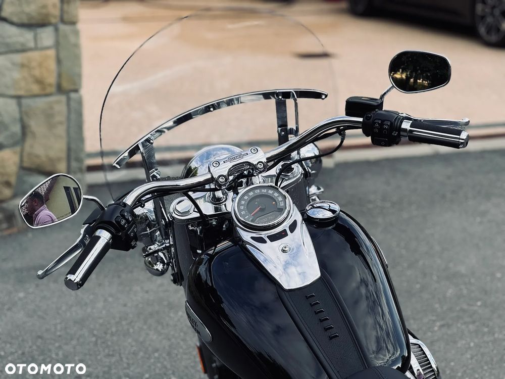 Harley-Davidson Softail Heritage Classic - 14