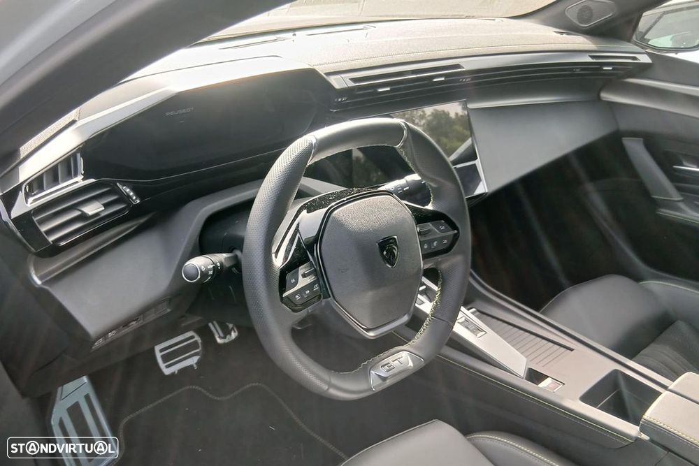 Peugeot E-408 58 kWh GT - 6