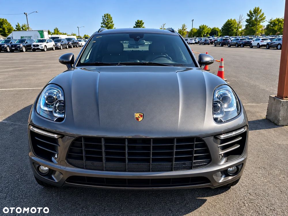 Porsche Macan - 2