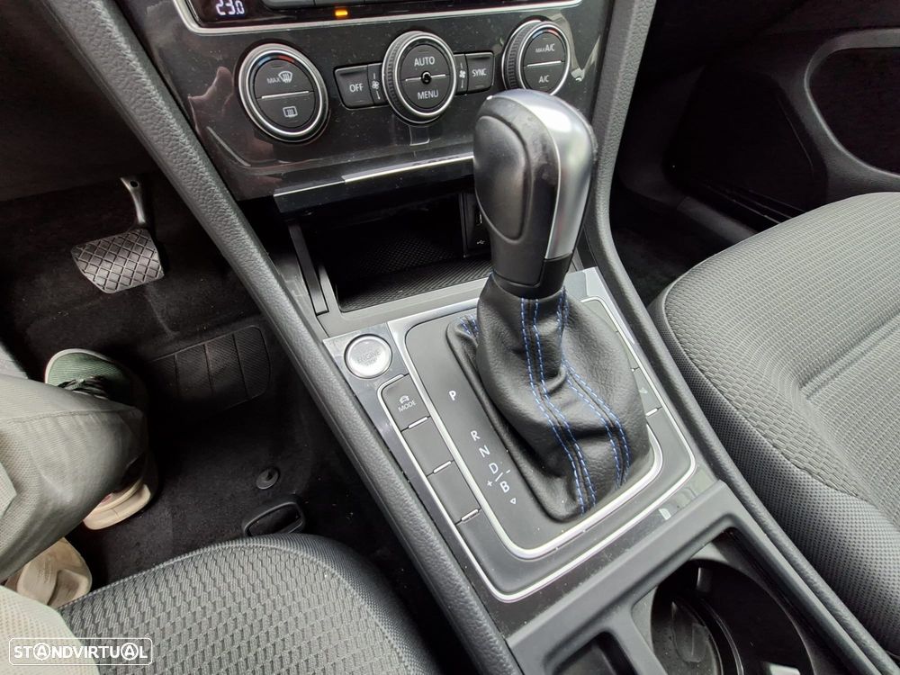 VW e-Golf Standard - 10