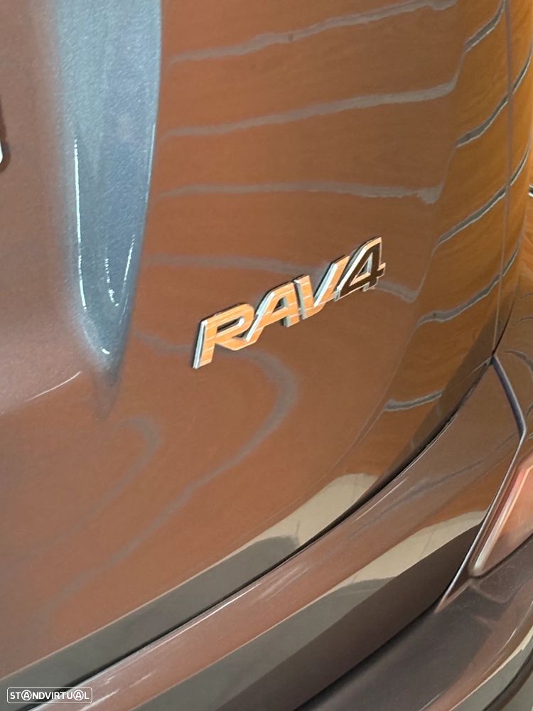 Toyota RAV4 2.0 D-4D Active - 8