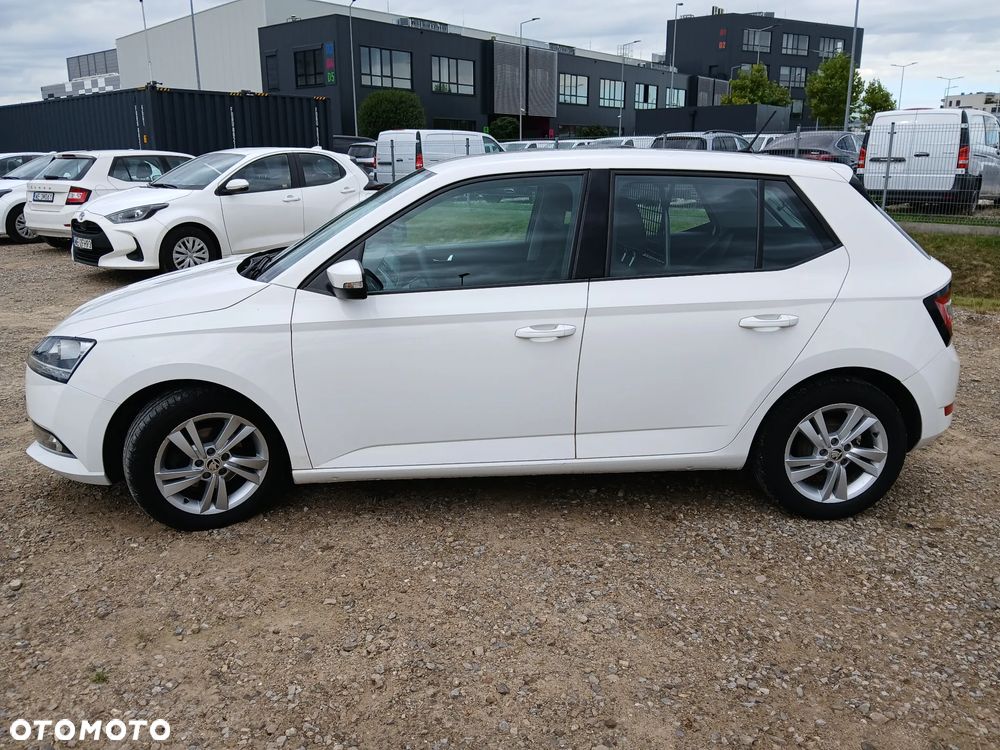 Skoda Fabia 1.0 Ambition - 4