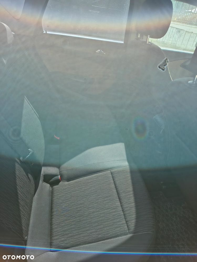 Opel Astra 1.4 T Enjoy S&S - 6