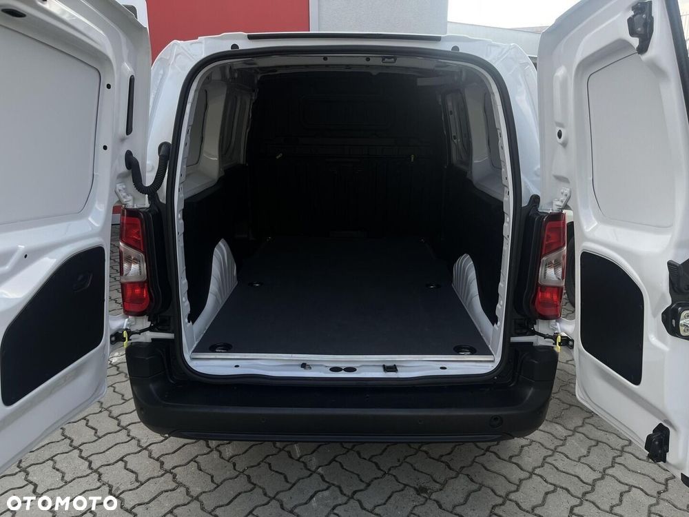 Toyota PROACE CITY - 31