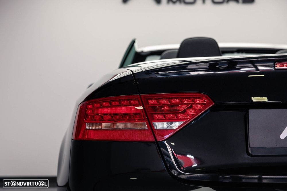 Audi A5 Cabrio 2.0 TFSi S-line - 14