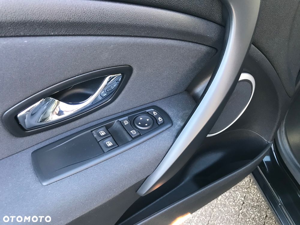 Renault Megane 1.6 16V 110 LIMITED - 22