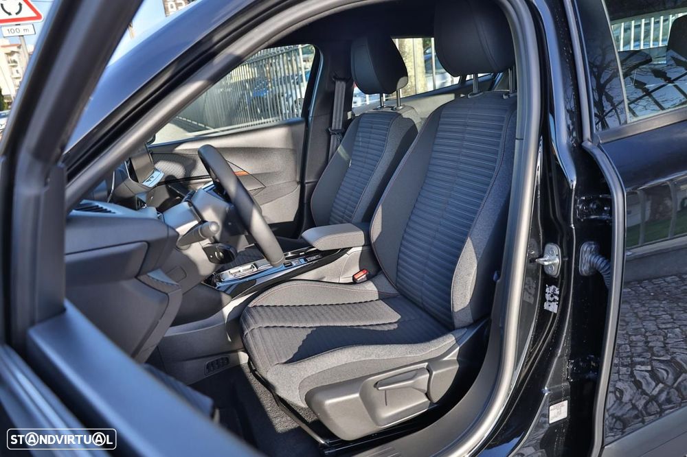 Peugeot e-2008 50 kWh Active Pack - 3