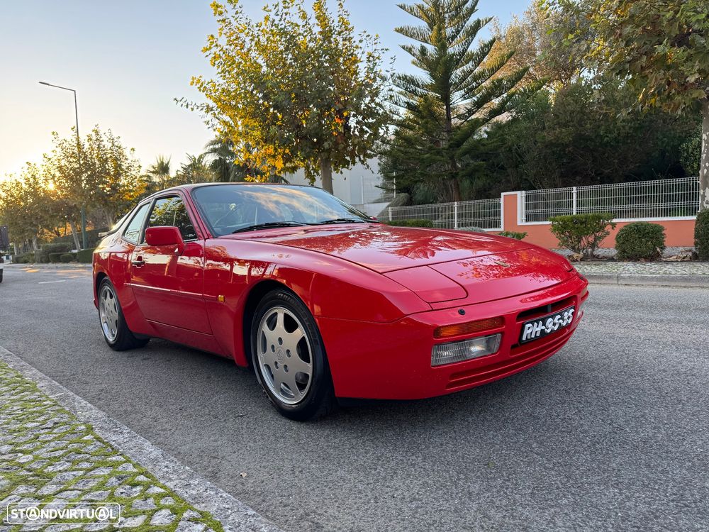 Porsche 944 Turbo S - 3