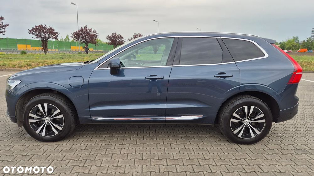 Volvo XC 60 T6 Plug-In Hybrid AWD Inscription Expression - 3