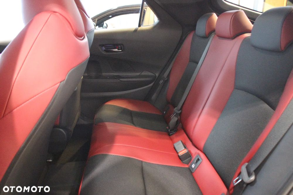 Toyota C-HR 2.0 PHEV Dynamic Force Tokyo Edition - 9