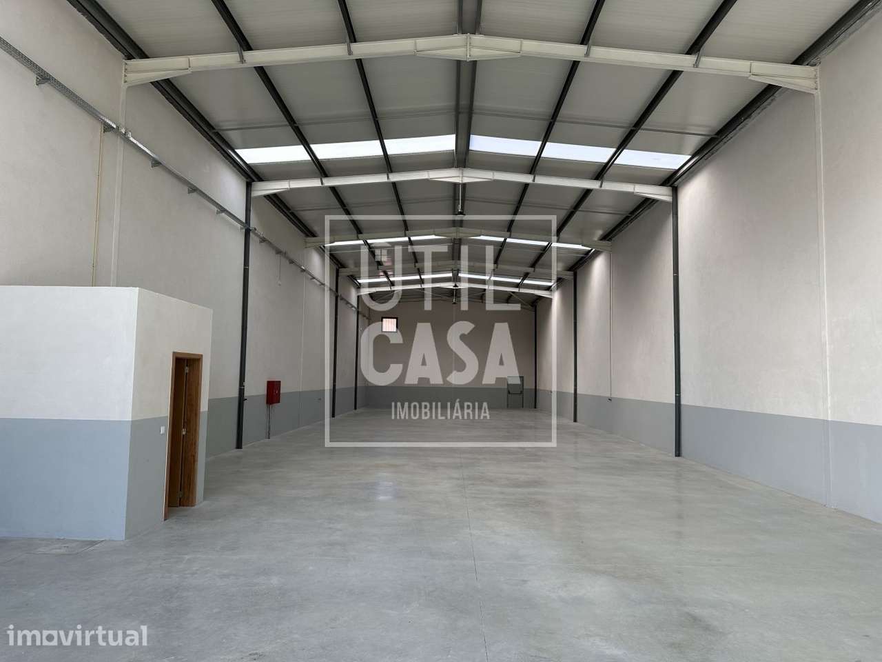 Pavilhão em Esposende com 470m² - Grande imagem: 4/9