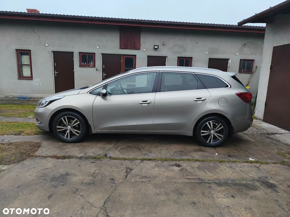 Kia Ceed 1.6 GDI L - 7