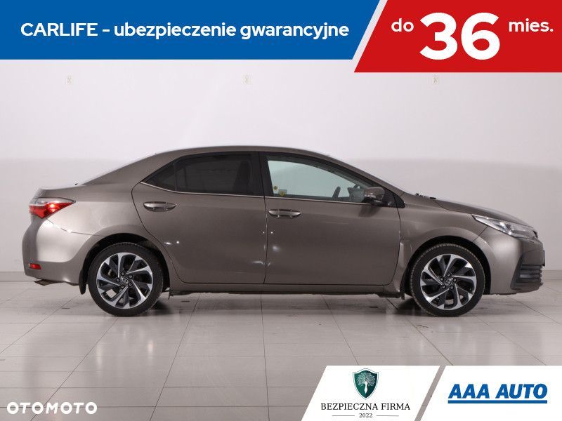 Toyota Corolla - 8