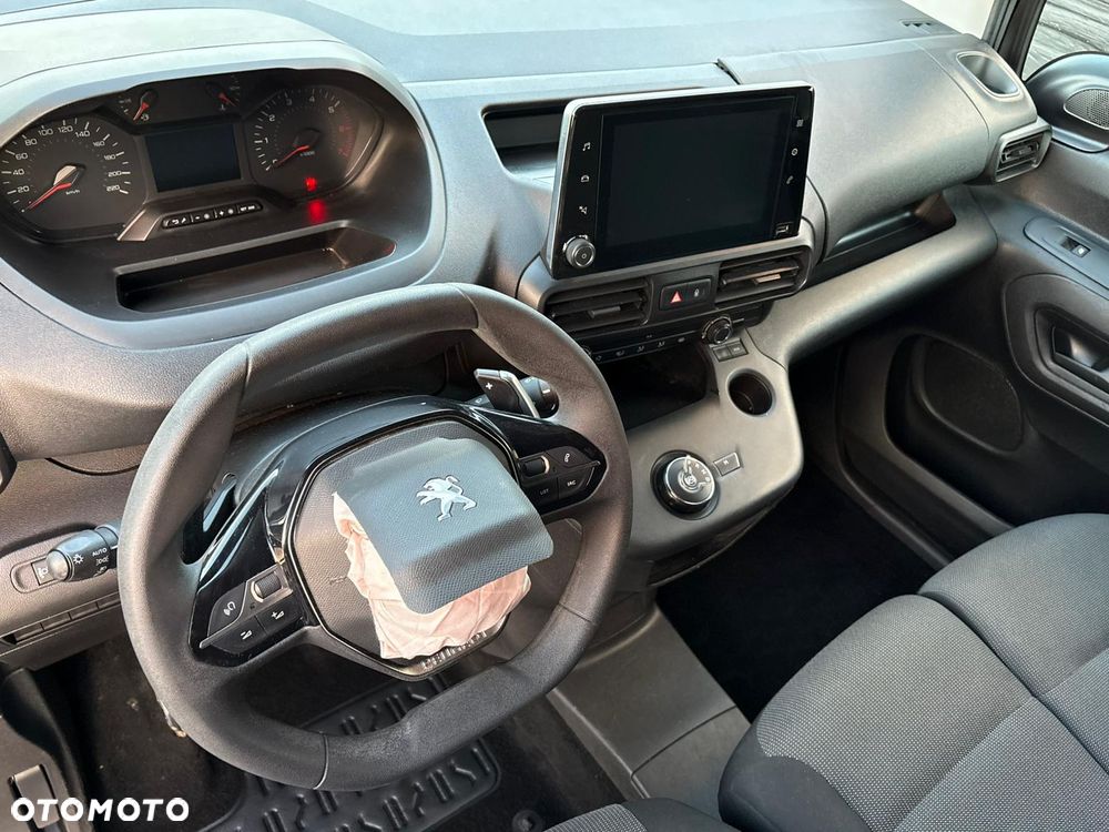 Peugeot Partner _ AUTOMAT _ 1.5 BleuHDI 130KM _ Full Wersja - 16