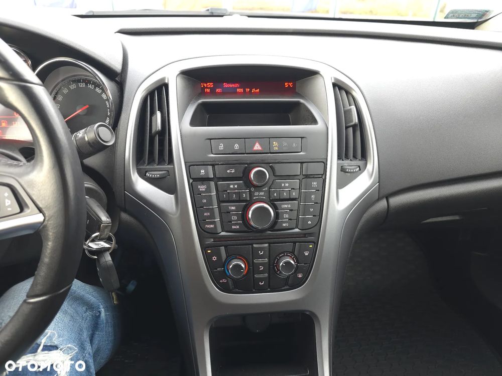 Opel Astra 1.6 Active EU6 - 26