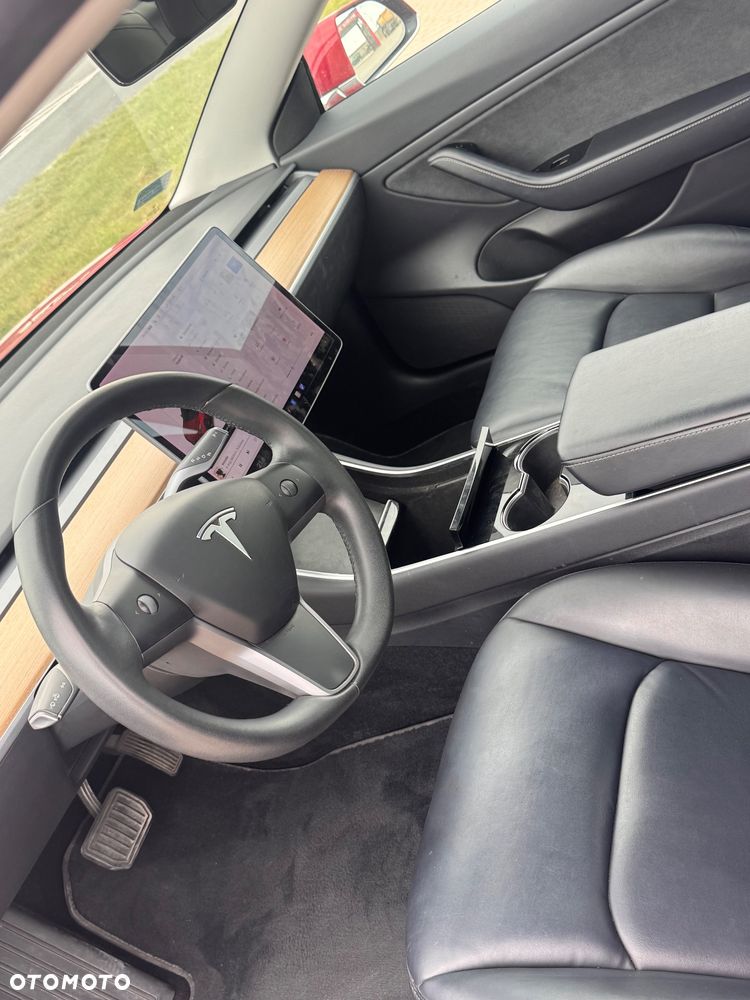 Tesla Model 3 - 18