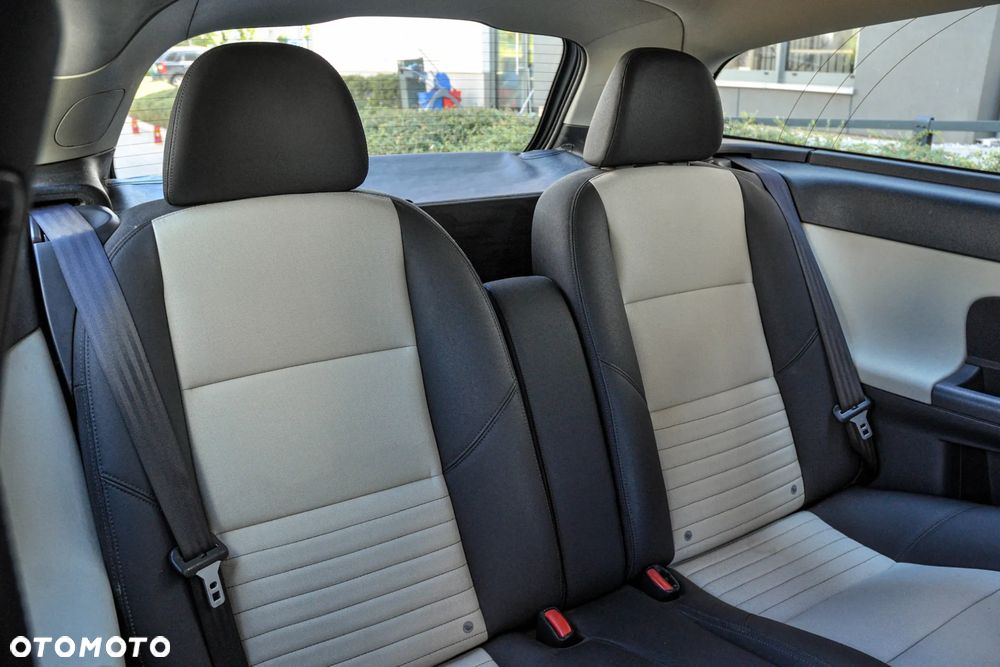 Volvo C30 - 12