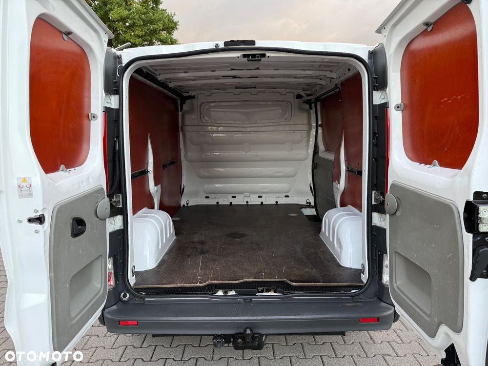 Renault Trafic - 23