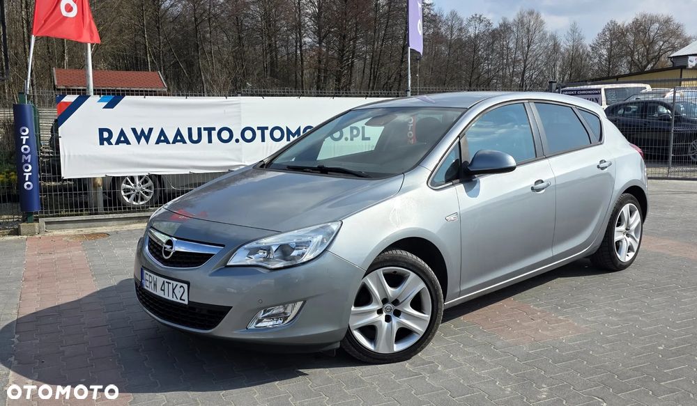 Opel Astra 1.4 Turbo - 1