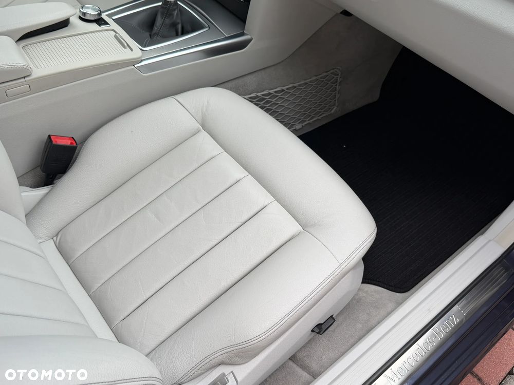 Mercedes-Benz Klasa E 200 Avantgarde - 29