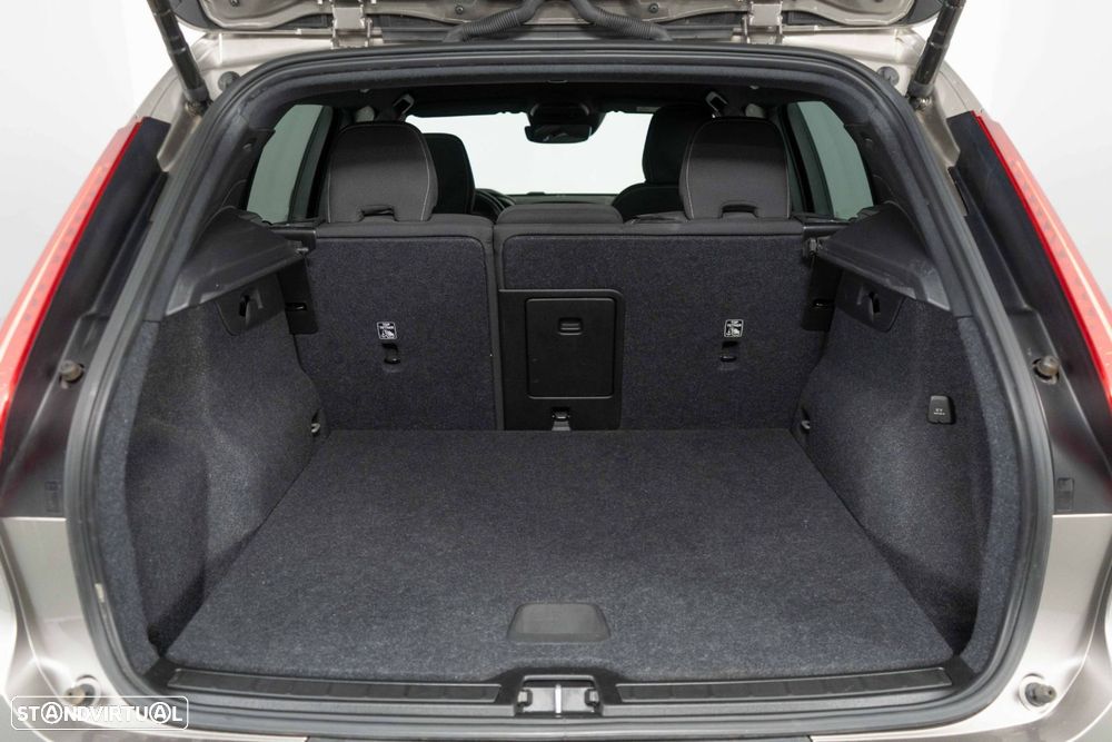 Volvo XC 40 1.5 T4 PHEV Plus Bright - 23
