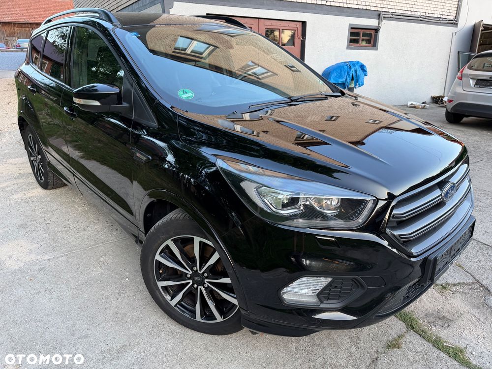 Ford Kuga 2.0 TDCi 2x4 ST-Line - 13